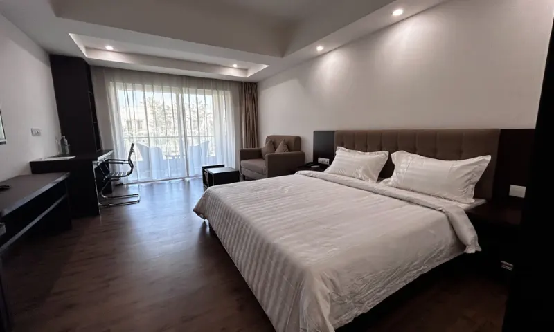 Fully furnished AC studio apartment